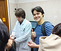 Первокурсники ТГУ побывали в лабораториях НИИ медицинской генетики Томского НИМЦ